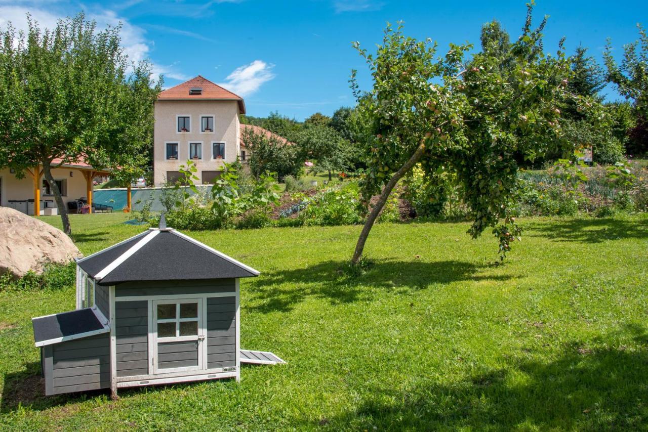 "La Combe Fleurie" Appartements & Chambres Saint-Bonnet-en-Champsaur Exterior photo