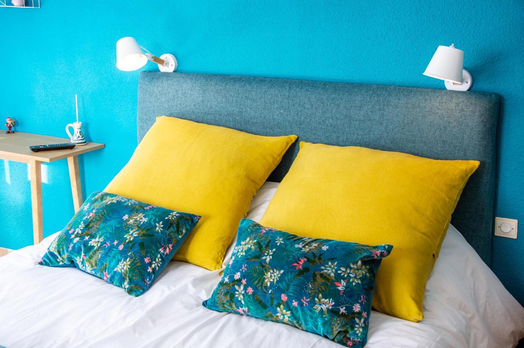"La Combe Fleurie" Appartements & Chambres Saint-Bonnet-en-Champsaur Room photo